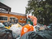 Porto Alegre comemora a 37ª Semana Mundial do Meio Ambiente com a coleta de lixo paralisada e suspenso o contrato da empresa operadora